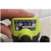 Image 6 : RYOBI 1/4" Shank Router With Carrying Case