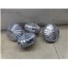 Image 6 : Christmas Tree Decorations
