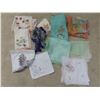 Image 7 : Blankets, Tablecloths, Handkerchiefs, Linens And More