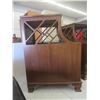 Image 2 : 2 Mahogany Side Tables 26 X 19 X 14