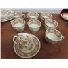 Image 7 : 18 Pcs Dorcet Ironstone