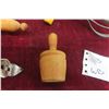 Image 3 : Vintage Cheese Molds, Rolling Pin, Bottle Openers, Egg Beater, Salt And Pepper Shakers Japan