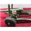 Image 9 : 2 Military Dinky Toys, Armoured Personnel Carrier And 55 Medium Gun