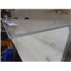 Image 5 : 1 Piece 1/8" Plexi Glass 42" X 54"