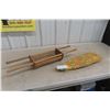 Image 1 : Primitive Baby Bath Caddy + Iron Board In Hippie Plaid