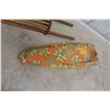 Image 6 : Primitive Baby Bath Caddy + Iron Board In Hippie Plaid