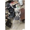 Image 1 : Halloween Skeleton Display And Folding Chair