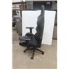 Image 4 : Executive Rolling Leather Or Leather-Style Office Chair