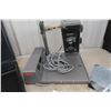 Image 2 : Elmo Liese Gang 615 Projector With Case