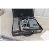 Image 7 : Elmo Liese Gang 615 Projector With Case