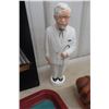 Image 3 : Queen E Metal Tray, Colonel Sanders Bank, String Art Plus