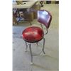 Image 3 : Retro Stool
