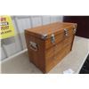 Image 2 : New Craftsman Classic Oak Heirloom Series 8-Drawer Tool And Hobby Chest With Key