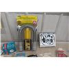 Image 2 : Vacuum Sanding Kit, Grommet Kit, Paint Pour Installation Kit, Zip Ties + Plug