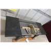Image 3 : B&D Router and Table