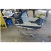 Image 4 : Pram Stroller Vintage