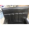 Image 4 : Leather/Leather Style Living Room Chair