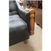 Image 5 : Leather/Leather Style Living Room Chair (1 Leg Loose)