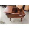 Image 4 : Pine End Table 24" X 26" X 17"