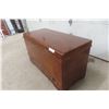 Image 2 : Cedar Chest With Bottom Drawer