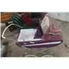 Image 4 : Gendron Pram Vintage