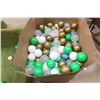 Image 4 : 44" X 44" X 15" Fabric Ball Pit + Play Cushions