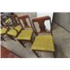 Image 5 : Table, 29" X 50" X 30", With 3 Leafs 8" Each And 6 Chairs