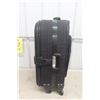 Image 3 : Lenoesl Suit Case