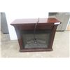Image 1 : Fireplace Style Electric Heater 1500 Watt 28" X 30" X 10"