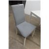 Image 4 : IKEA Table 29" X 29 1/2" X 29 1/2" + 2 Chairs