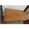 Image 3 : Antique Wash Stand