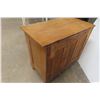 Image 6 : Antique Wash Stand