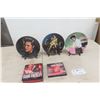 Image 1 : 3 Elvis Collector Plates & Stand Holiday Special CD