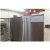 Image 3 : Whirlpool Stainless Fridge 65" x 29 1/2" x 31"