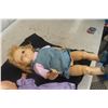 Image 2 : 2 Old Dolls