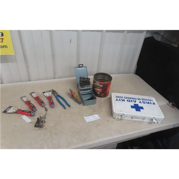 First Aid Kit, Scraper, Linesman Pliers, Drill Bit Set, Wood Screws