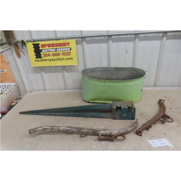Galv Boiler, 2 Metal Haimes + Post Support