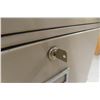 Image 3 : Metal 4 Drawer Filing Cabinet 50" X 15" X 18"