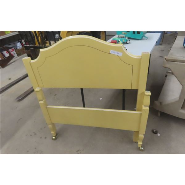 Single Painted Post Bed