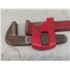Image 11 : 3 New Utility Knives, 2 Fishing Pliers, and 18" Pipe Wrench