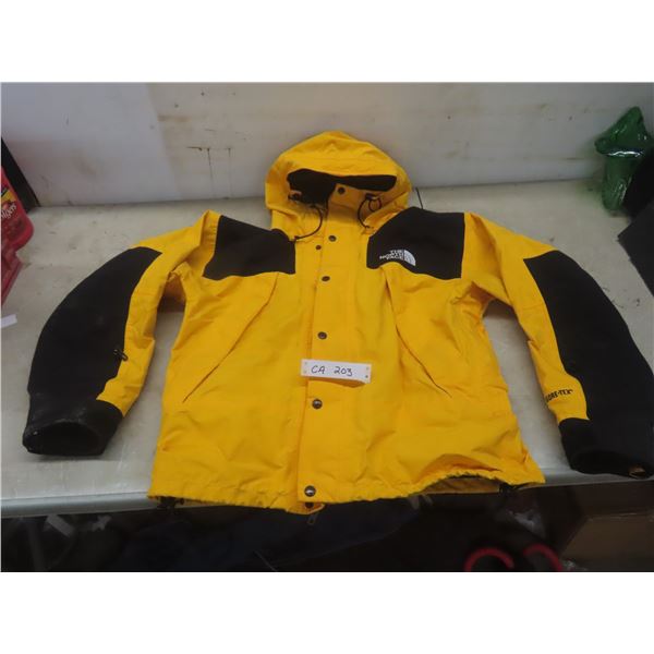 The North Face Jacket Size Men’s Medium
