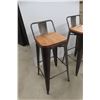 Image 5 : Four Metal and Wood Industrial-Style Bar Stools