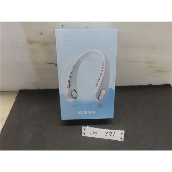 Bladeless Neck Cooler New or Store Return