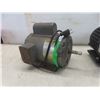 Image 4 : 2 Electric Motors: Baldor 1 HP and 6.6 Amp