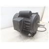 Image 8 : 2 Electric Motors: Baldor 1 HP and 6.6 Amp