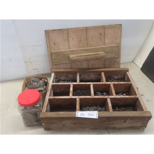 Wood Case With Fasteners 2–3 1/2", Finishing Nails 3 1/2" and L-Brackets 3" x 3/4"