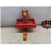 Image 9 : Pussy Cat Décor Including Pens, Couch with 5 Cats and Bird Feeder