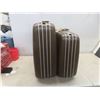 Image 9 : 2 Samsonite Hardsided Suitcases With Original Boxes