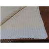 Image 14 : Vintage Chenille Fringed Bedspread, Knitted or Crocheted Blanket and Comforter
