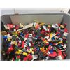 Image 7 : 68L Tote Full of Lego